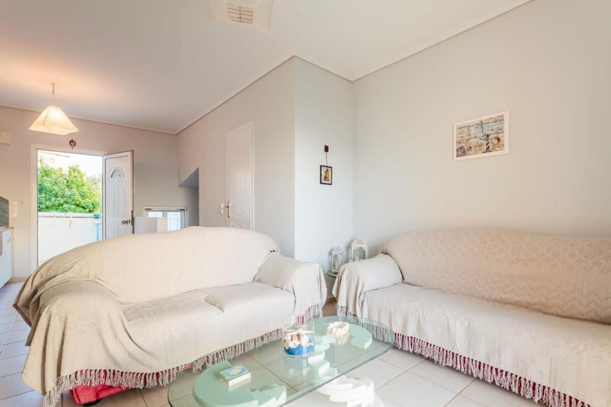 Seaview Terrace Haven-Perfect Location By The Sea Vila Calamata Exterior foto