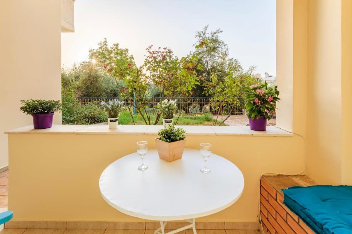 Seaview Terrace Haven-Perfect Location By The Sea Vila Calamata Exterior foto
